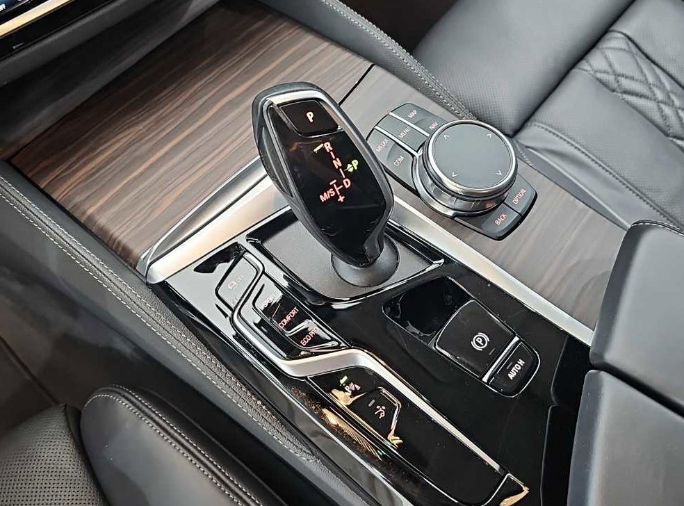 BMW 그란투리스모 630i xDrive M 스포츠 사진 8