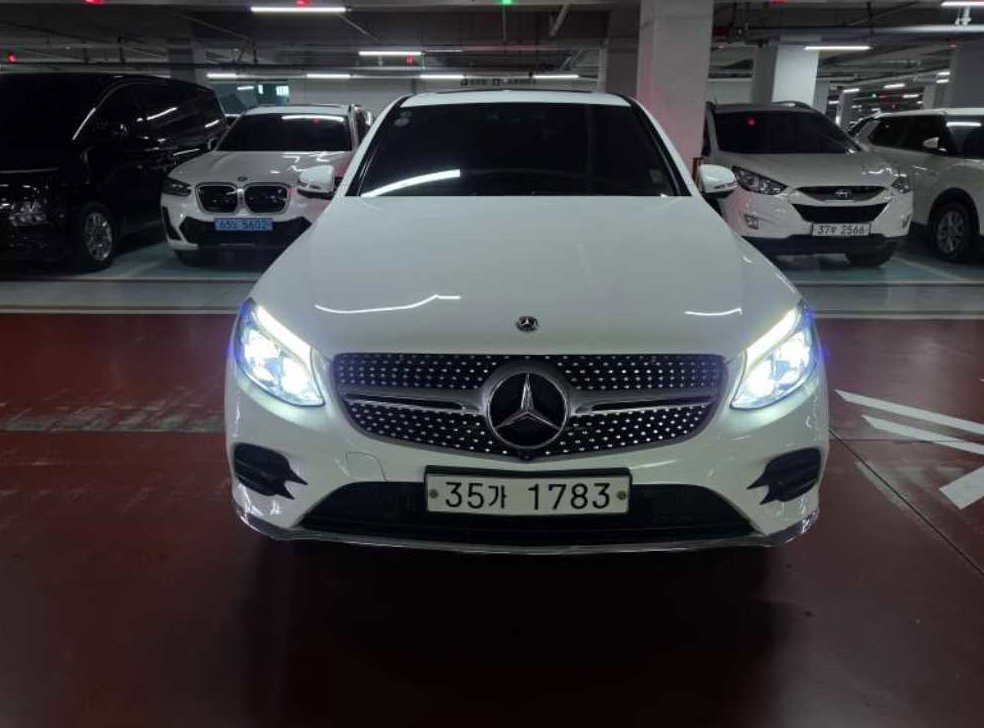 벤츠 GLC 클래스 GLC 300 4MATIC AMG LINE