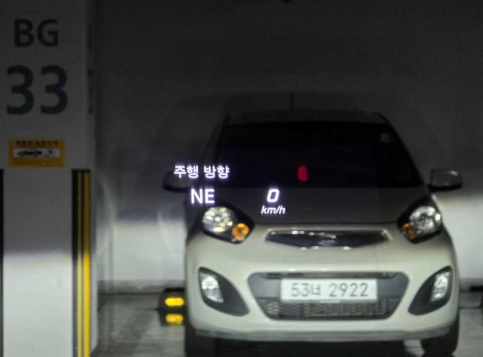 벤츠 GLC 클래스 GLC 300 4MATIC AMG LINE 사진 11