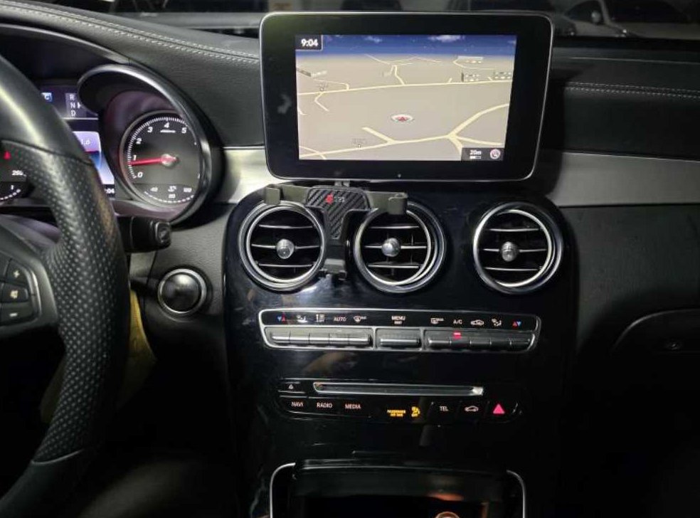 벤츠 GLC 클래스 GLC 300 4MATIC AMG LINE 사진 7