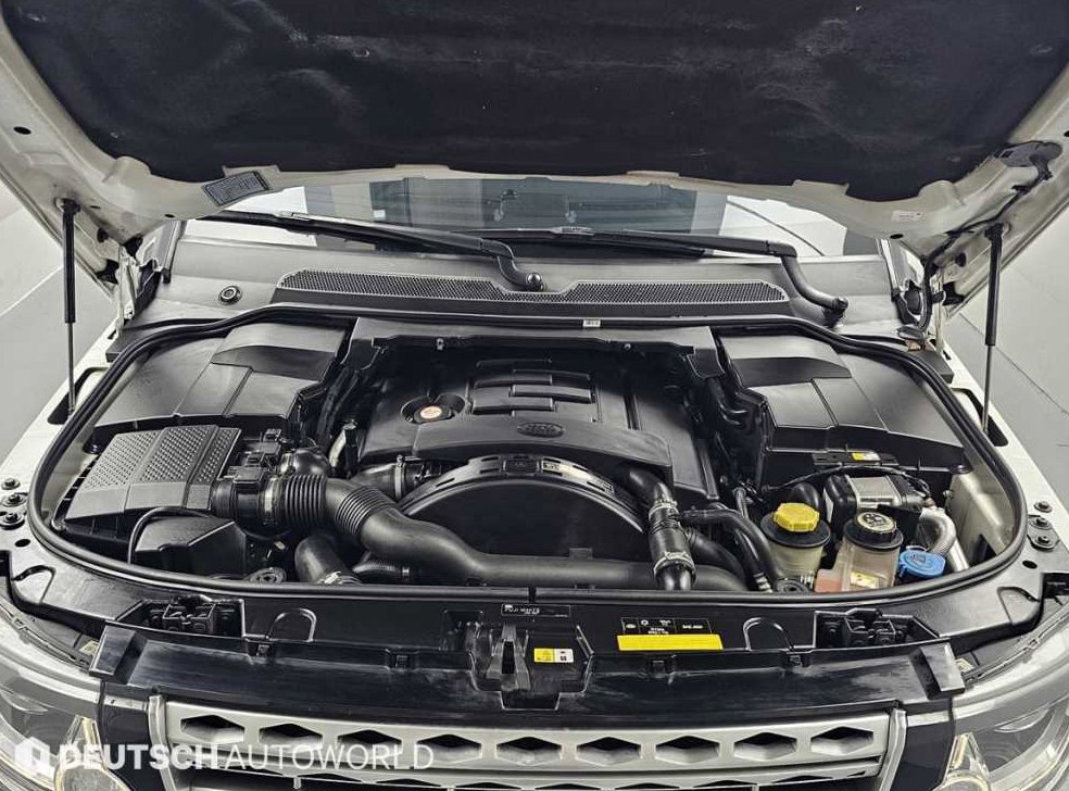 랜드로버 디스커버리 3.0 SDV6 HSE 사진 6