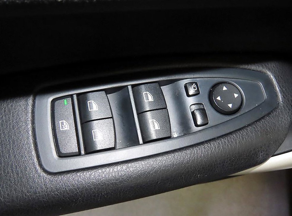 BMW 1시리즈 118d 스포츠 사진 13