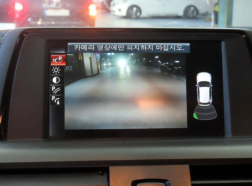 BMW 1시리즈 118d 스포츠 사진 15
