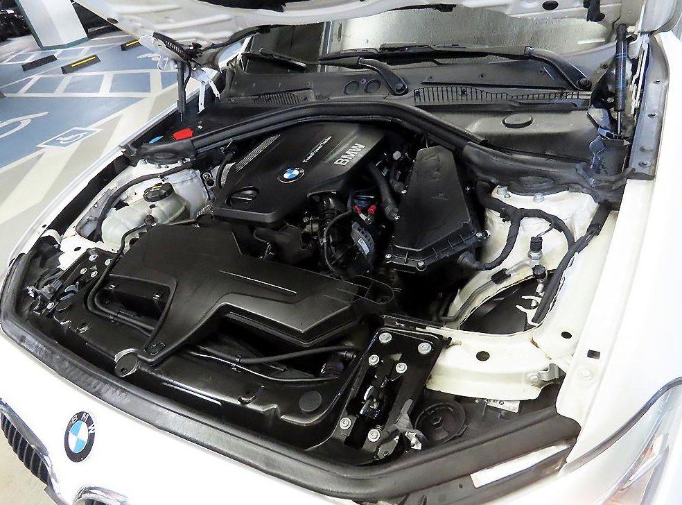 BMW 1시리즈 118d 스포츠 사진 18