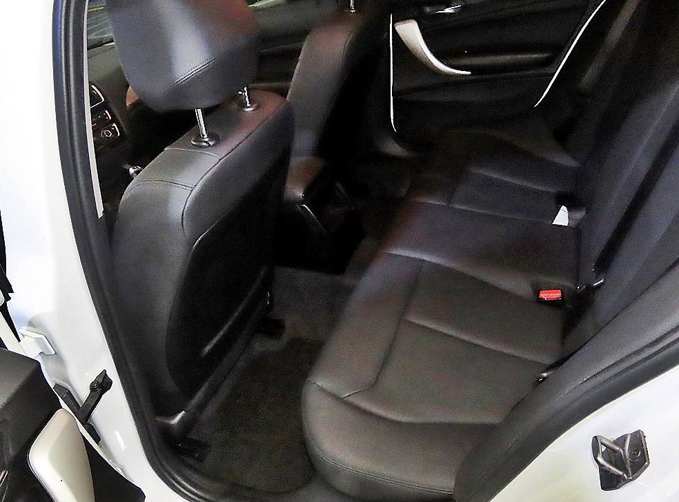 BMW 1시리즈 118d 스포츠 사진 7