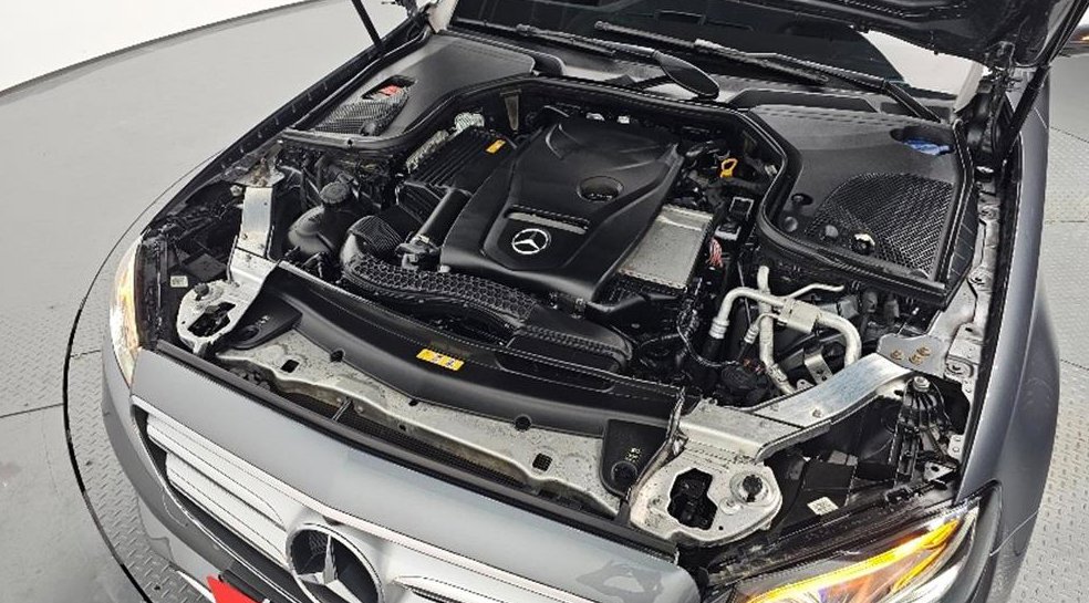 벤츠 E 클래스 E300 4MATIC 아방가르드 사진 9
