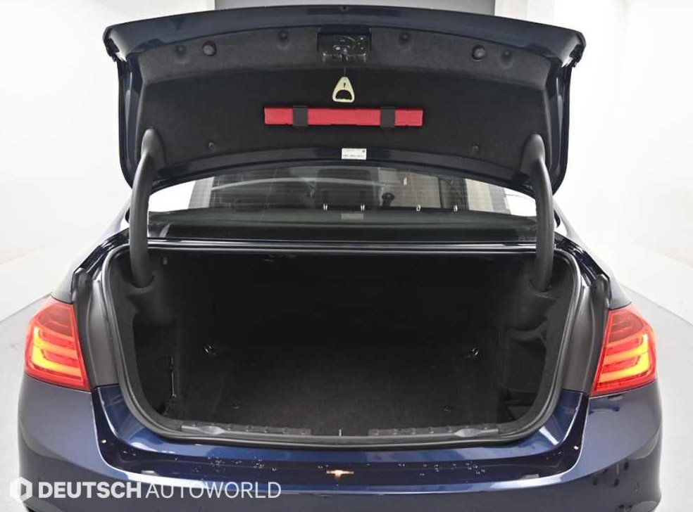 BMW 3시리즈 320d 사진 19
