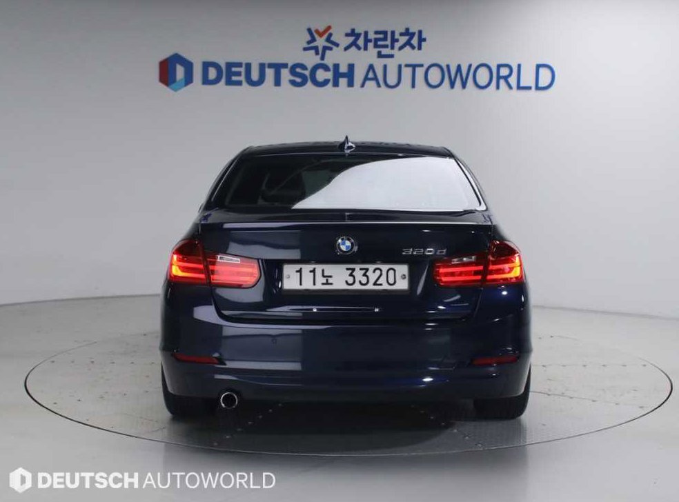 BMW 3시리즈 320d 사진 4