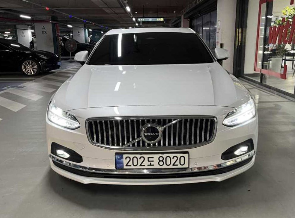 볼보 S90 B6 AWD 인스크립션 사진 2