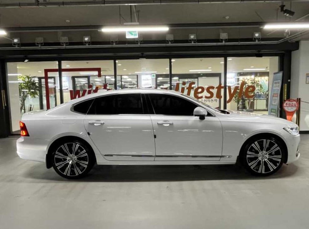 볼보 S90 B6 AWD 인스크립션 사진 3