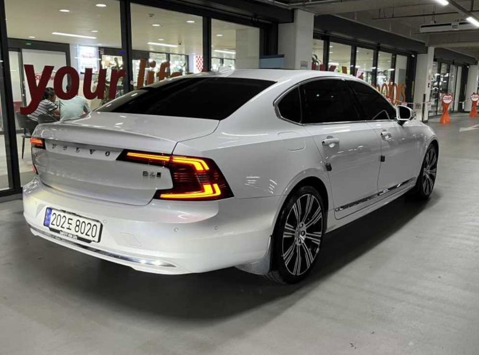 볼보 S90 B6 AWD 인스크립션 사진 4