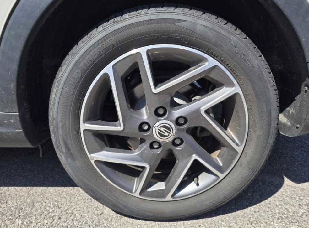 KG모빌리티(쌍용)  티볼리 2WD 가솔린 1.5 A1 사진 6
