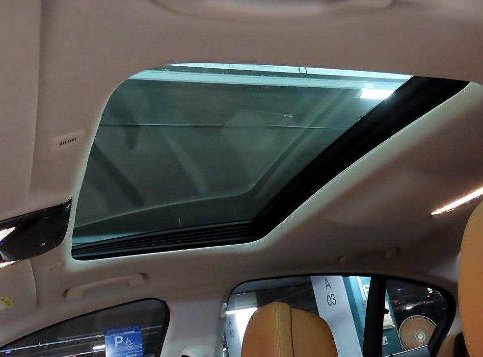 BMW 5시리즈 520i 럭셔리 사진 17