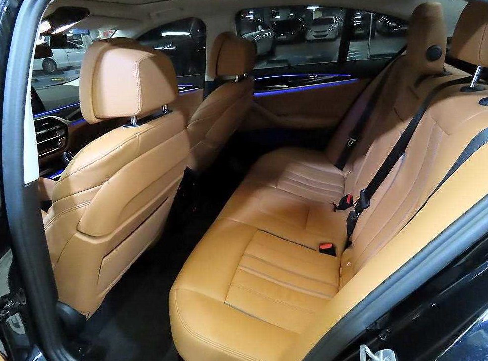 BMW 5시리즈 520i 럭셔리 사진 7