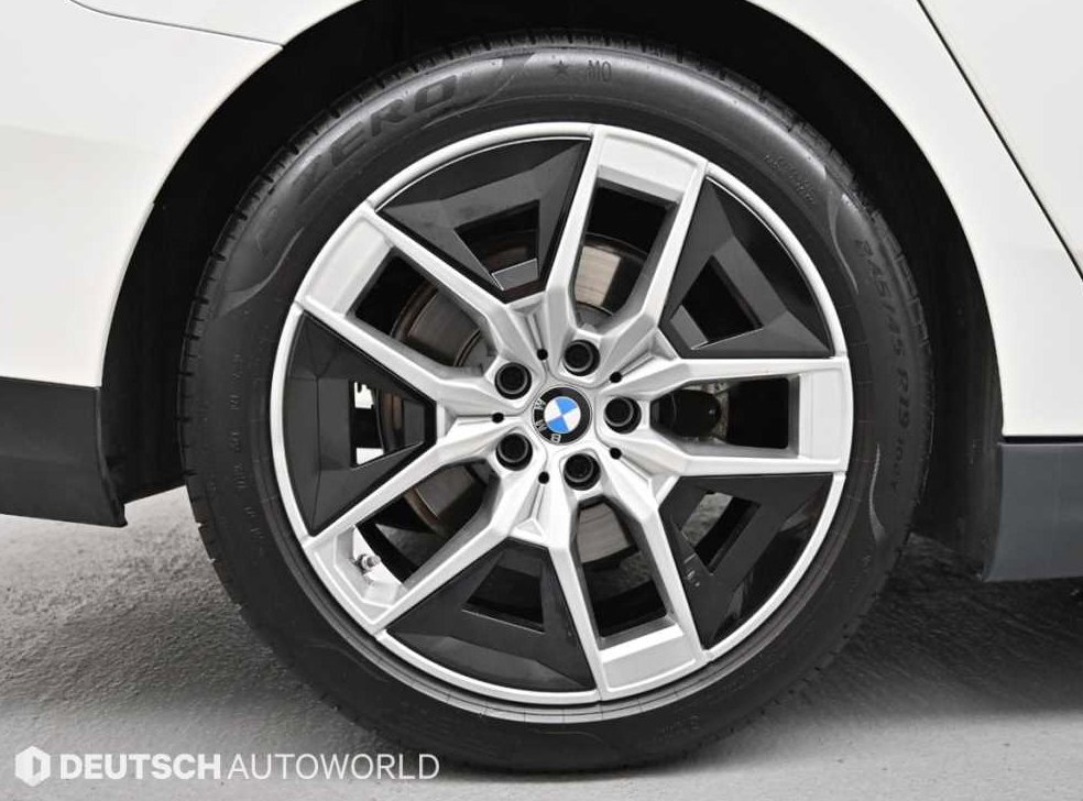 BMW 5시리즈 520i 사진 5