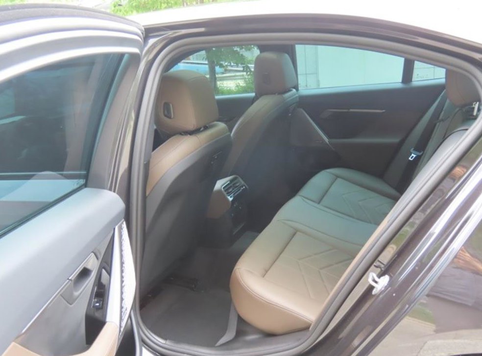 BMW 5시리즈 520i 사진 14