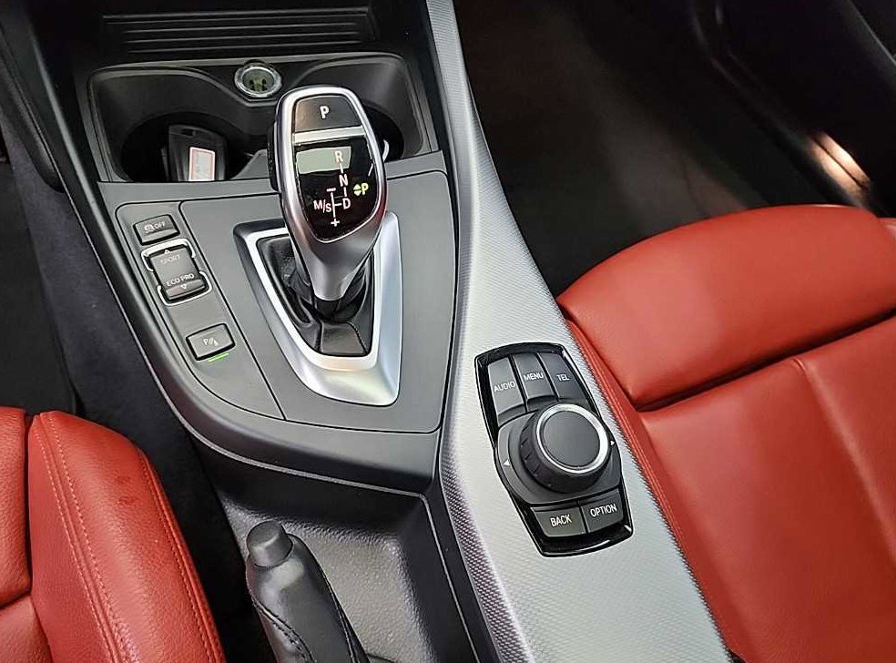 BMW 2시리즈 220d 쿠페 M 스포츠 사진 8