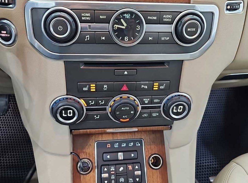 랜드로버 디스커버리 3.0 SDV6 SE 사진 10