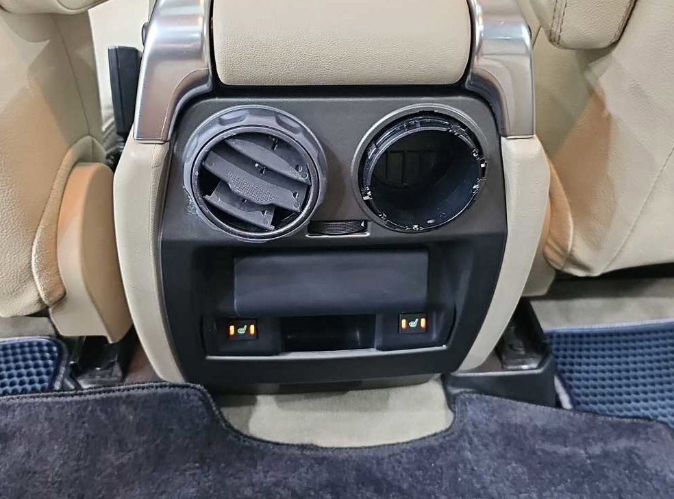 랜드로버 디스커버리 3.0 SDV6 SE 사진 13