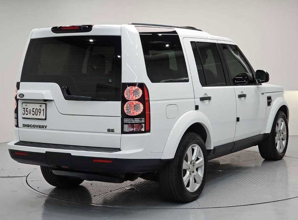 랜드로버 디스커버리 3.0 SDV6 SE 사진 4