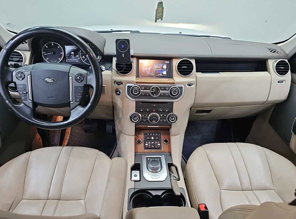 랜드로버 디스커버리 3.0 SDV6 SE 사진 7