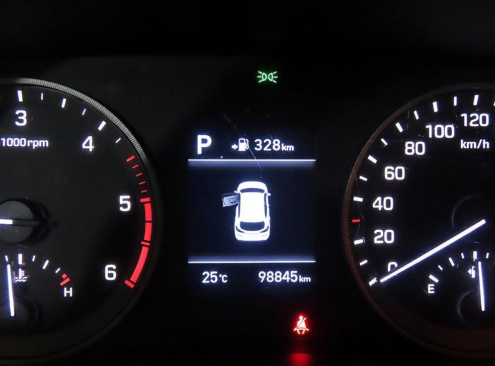 현대 투싼 디젤 1.6 2WD 사진 9