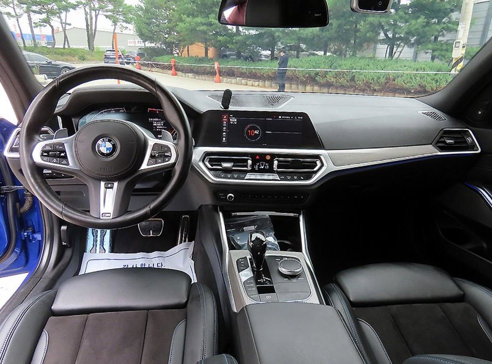 BMW 3시리즈 320i M 스포츠 사진 7