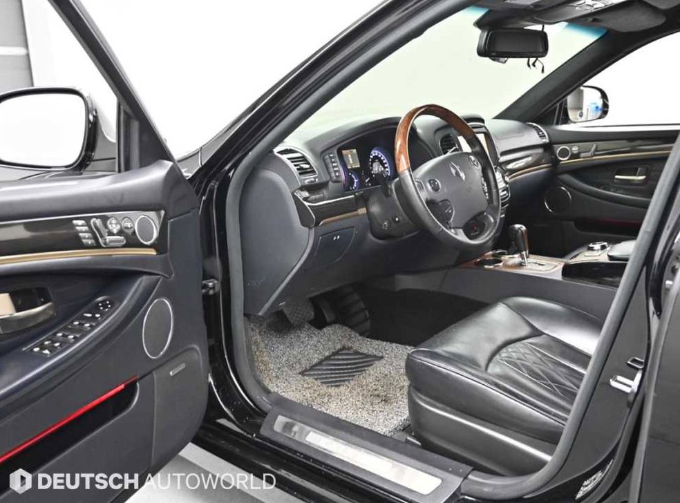 KG모빌리티(쌍용)  체어맨 가솔린 4WD CW700 4TRONIC 사진 11