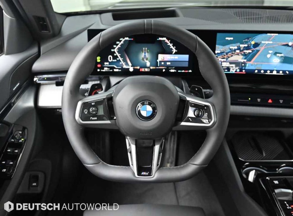BMW 5시리즈 520i 사진 13