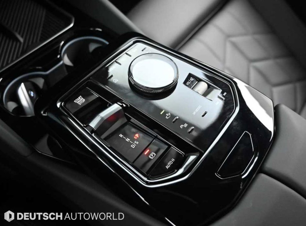 BMW 5시리즈 520i 사진 9