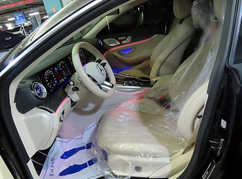 벤츠 AMG GT 4도어 43 4MATIC+ 사진 6