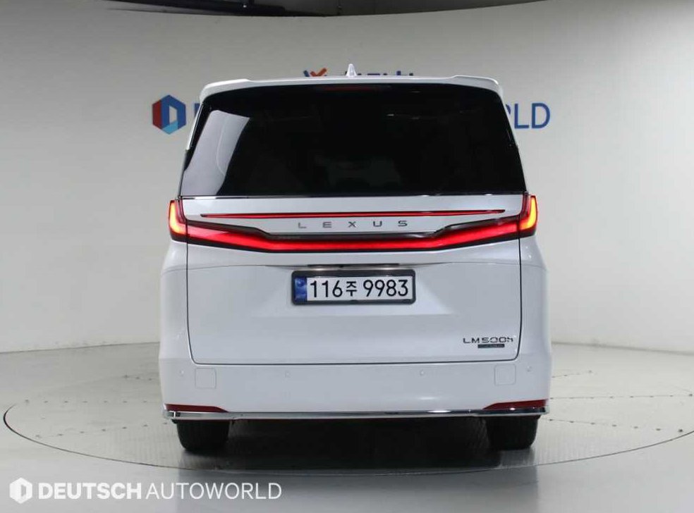 렉서스 LM 500h 이그제큐티브 사진 4