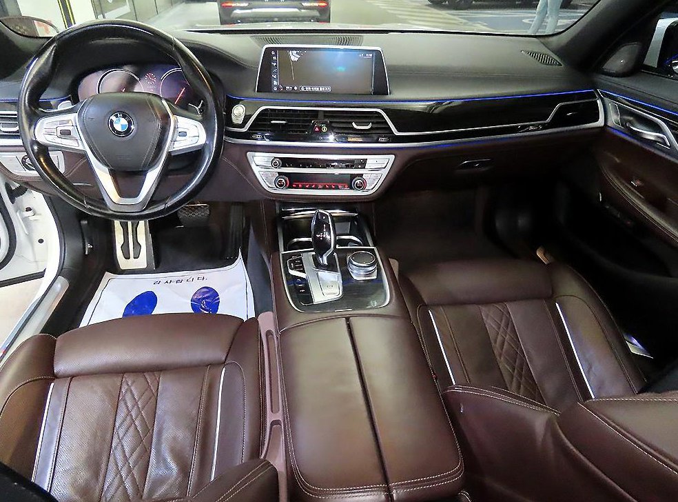 BMW 7시리즈 740d xDrive M 스포츠 사진 10