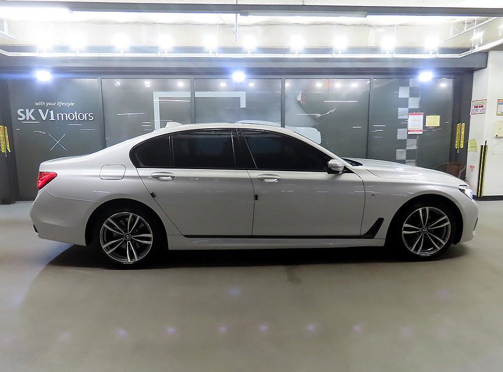 BMW 7시리즈 740d xDrive M 스포츠 사진 3