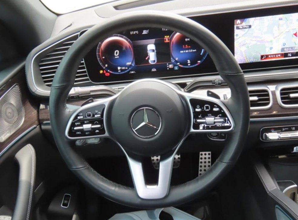 벤츠 GLE 클래스 GLE 400d 4MATIC 쿠페 사진 15