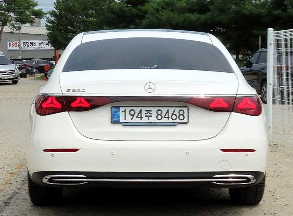 벤츠 E 클래스 E200 사진 5