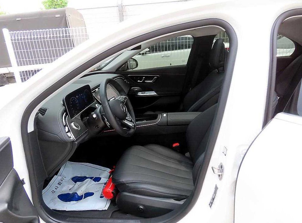 벤츠 E 클래스 E200 사진 6