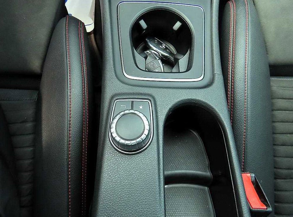 벤츠 A 클래스 A200 AMG LINE 사진 12