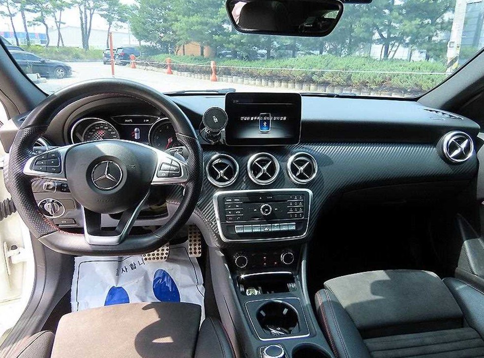 벤츠 A 클래스 A200 AMG LINE 사진 7