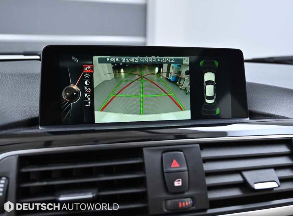 BMW 3시리즈 320d 사진 15