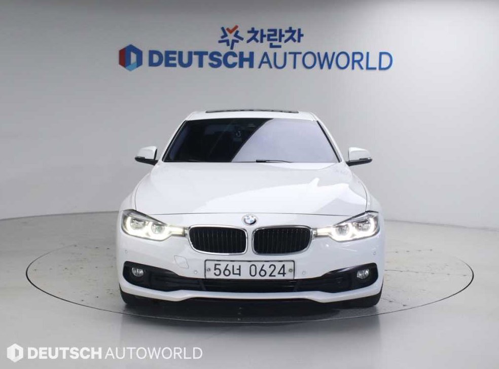 BMW 3시리즈 320d 사진 3