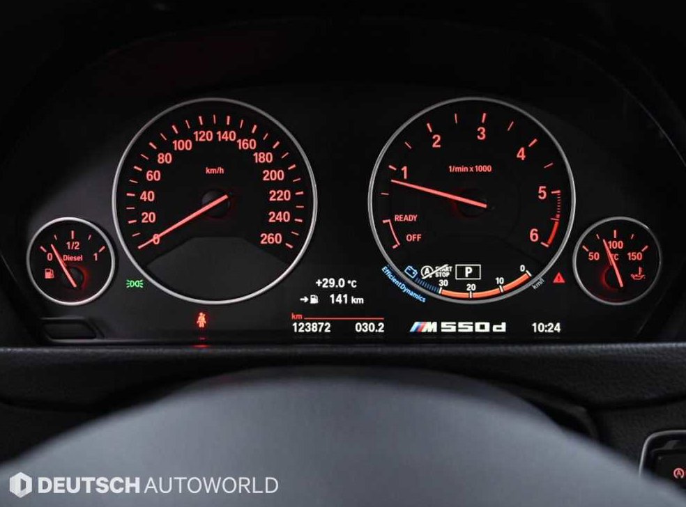 BMW 3시리즈 320d 사진 8