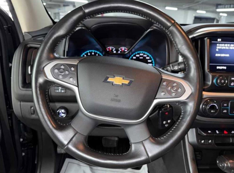 쉐보레 콜로라도 3.6 익스트림 4WD 사진 8