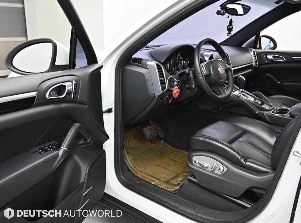 포르쉐 카이엔 3.6 VR6 사진 11