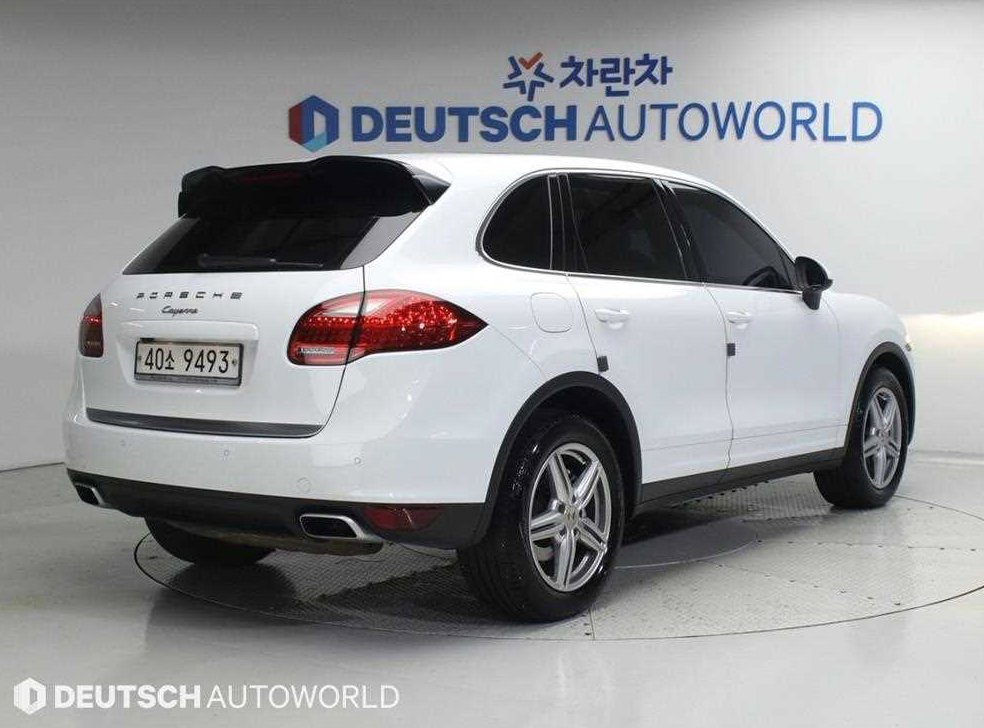 포르쉐 카이엔 3.6 VR6 사진 2