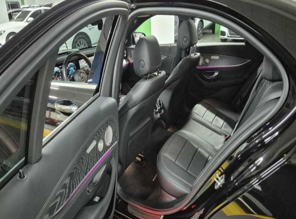 벤츠 E 클래스 E350 4MATIC 아방가르드 사진 14