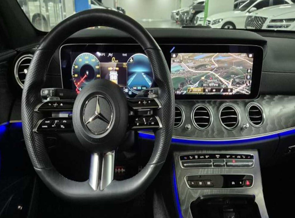 벤츠 E 클래스 E350 4MATIC 아방가르드 사진 6