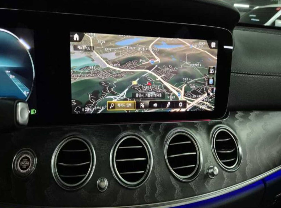 벤츠 E 클래스 E350 4MATIC 아방가르드 사진 9