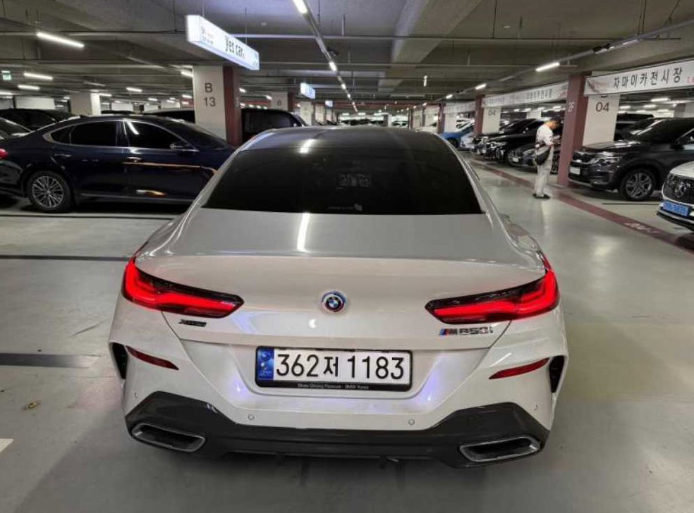 BMW 8시리즈 M850i xDrive 그란 쿠페 사진 4