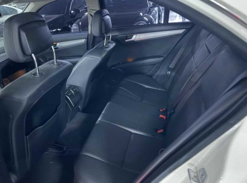 벤츠 C 클래스 C220 CDI 블루이피션시 사진 5